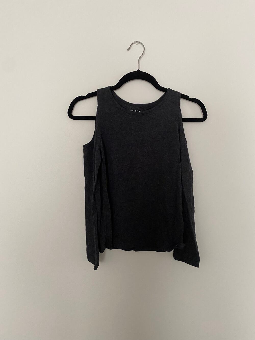 Childrens Place Girls Top With Cut Out Shoulders *L*